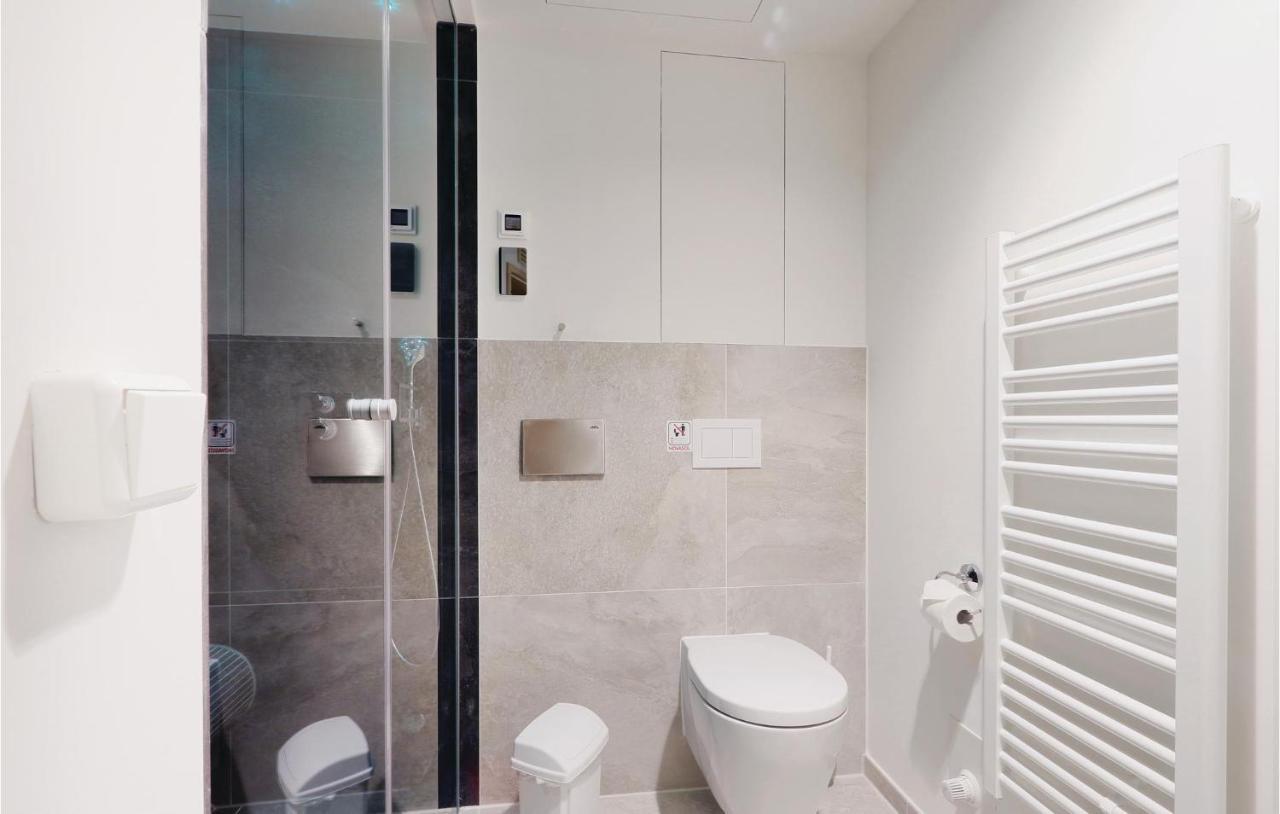 Lovely Apartment In Luebeck Travemuende With Sauna מראה חיצוני תמונה